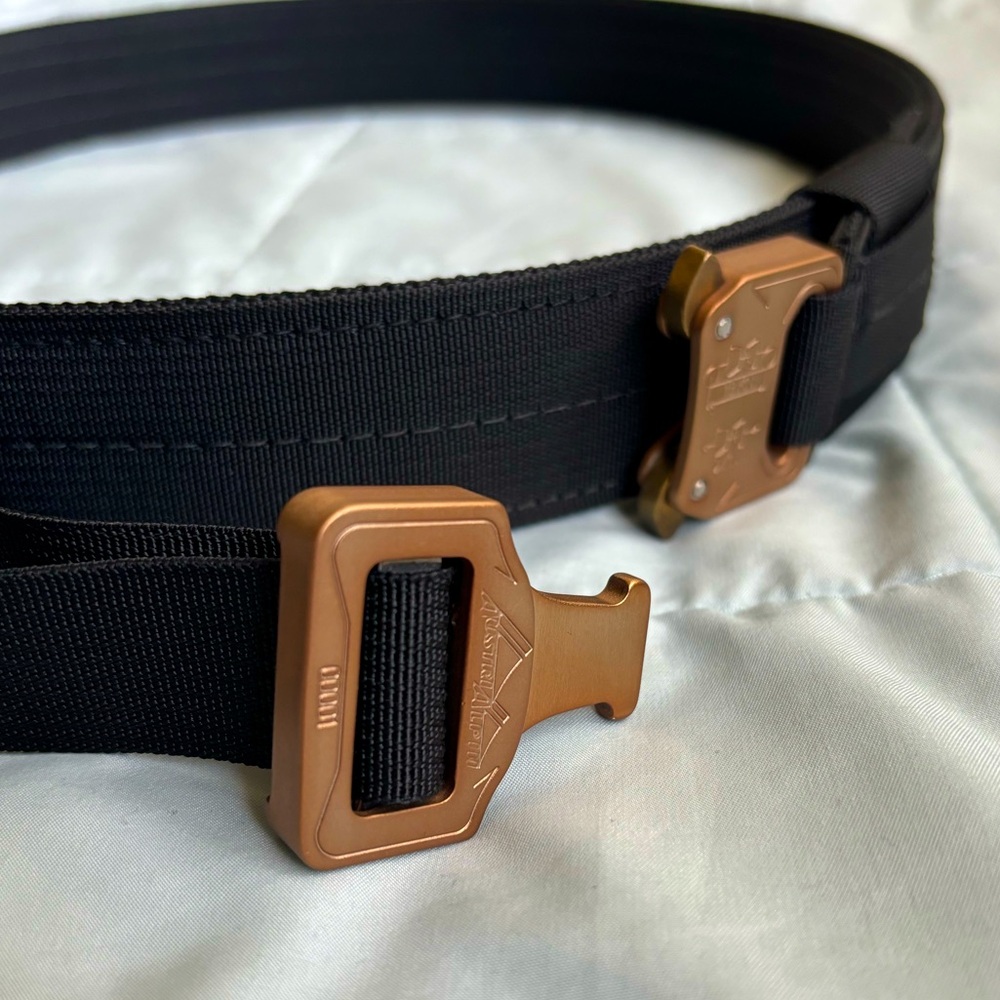 Tactical Belt. Fits waist 33-44